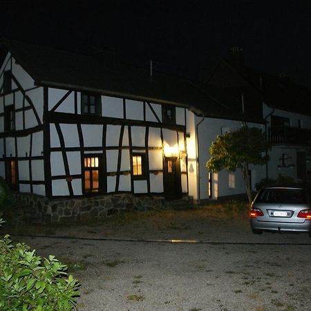 Authentiek Eifelhuis Hecken Habitación foto
